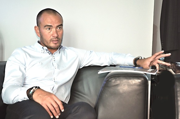 Robert Nechyba začínal sám. Dnes řídí sedmdesát zaměstnanců a dvě pobočky v Českých Budějovicích a Brně.