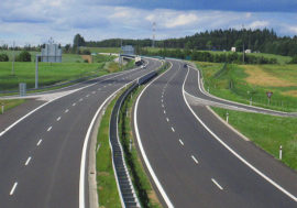 Vláda podpoří elektronické dálniční známky