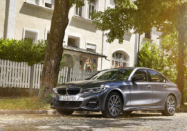BMW 330e Sedan dorazil na český trh