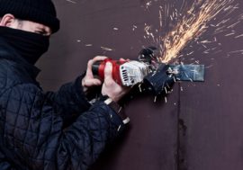 Usínejte s pocitem, že vaše motorka je dobře chráněná