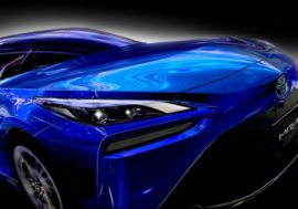 Toyota se vodíku nevzdá, přijíždí druhá generace Mirai