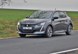 TEST: Peugeot 208