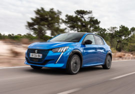 Ocenění “Car of the Year 2020” si letos odvezl Peugeot 208