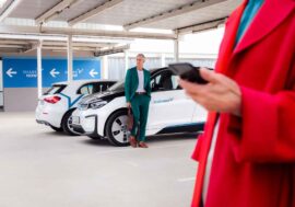 BMW a Mercedes-Benz prodávají carsharingovou značku Share Now. Nový majitel získat oborský potenciál k expanzi